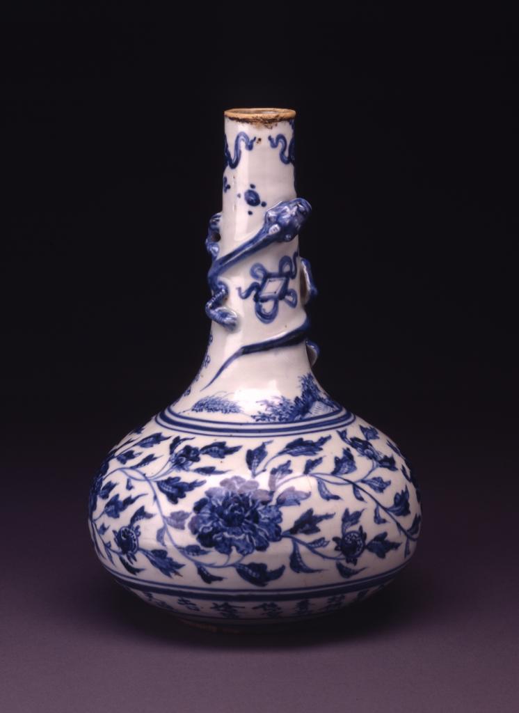 Vase with applied chi-dragon decoration and scrolling peony design in underglaze blue image